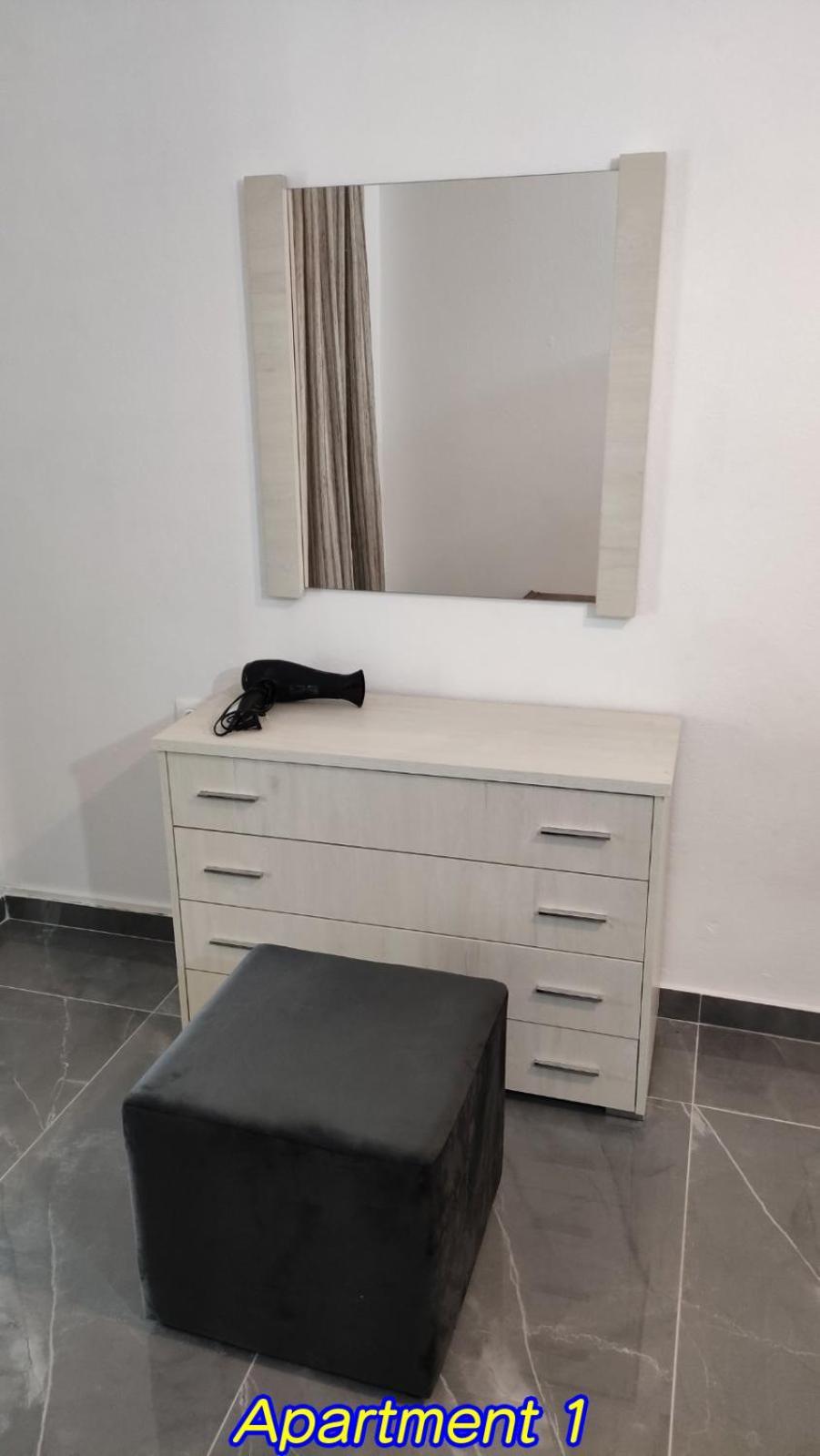 Keti'S Apartments Néa Mudaniá Kültér fotó