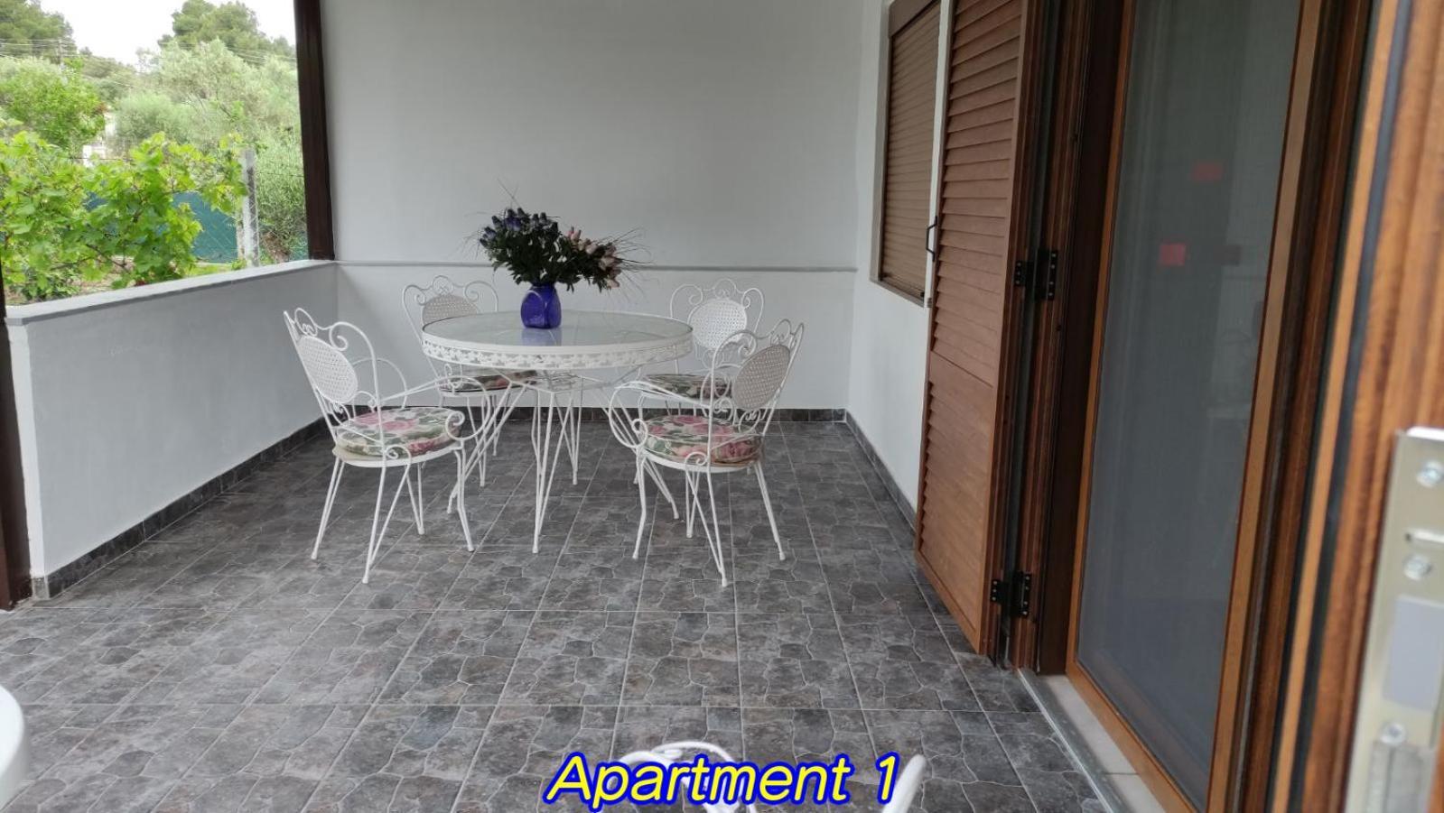 Keti'S Apartments Néa Mudaniá Kültér fotó